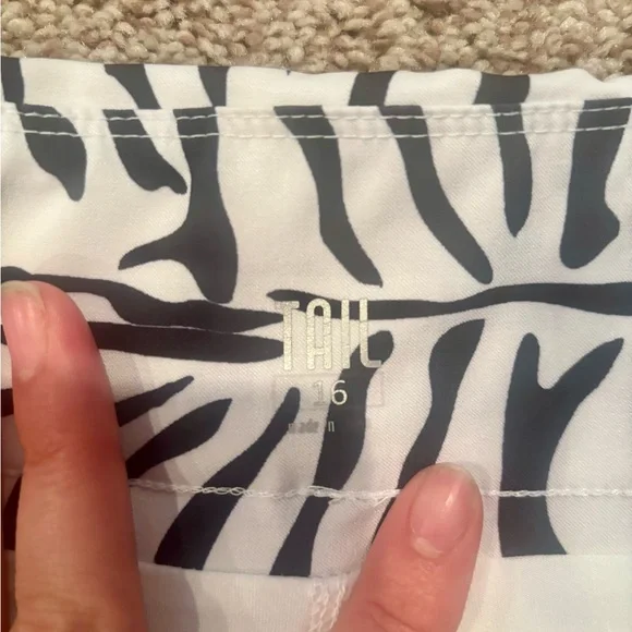 Tail Black and White Mini Pencil Skirt - Picture 4 of 6